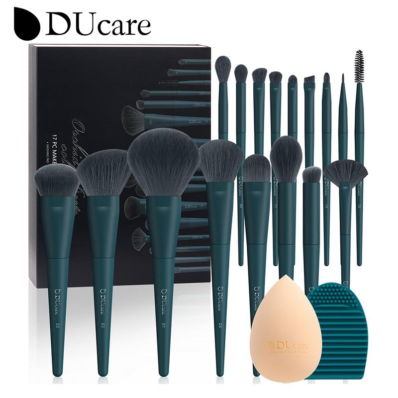 DUcare Kunsthaar, 17 Make-up-Pinsel mit 1 Make-up-Schwamm und 1 Schrubbpad für Kosmetik, Foundation, Lidschatten, komplettes Set Beauty-Tools
