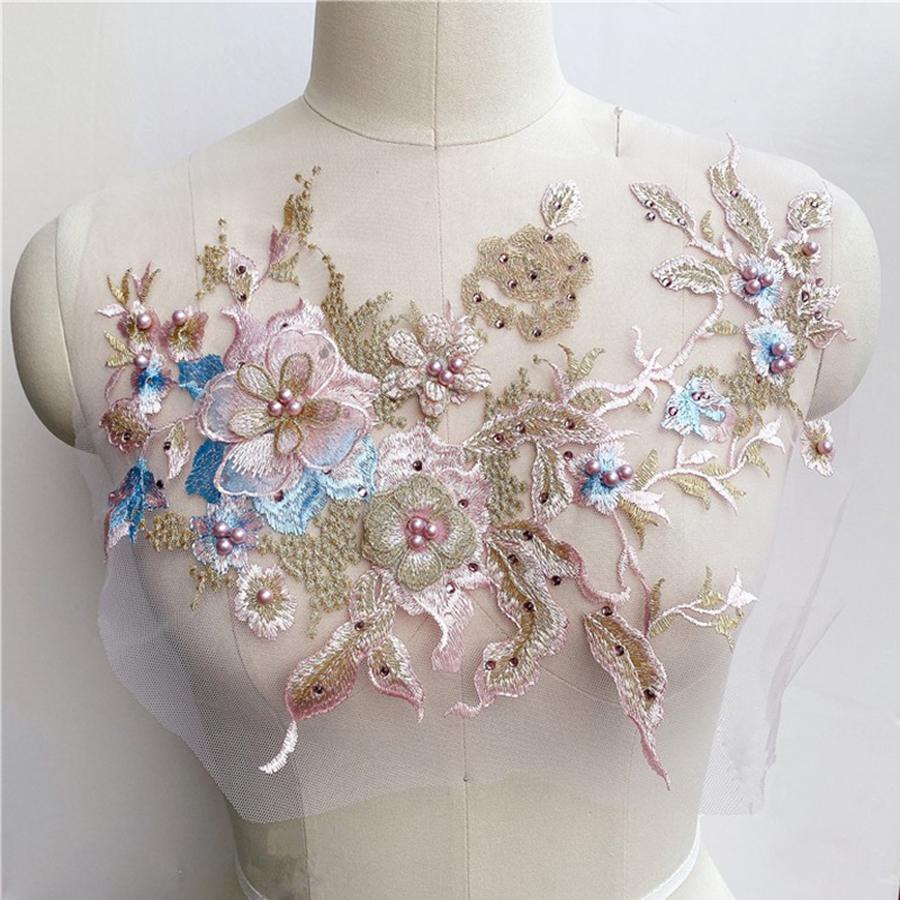1 Stück 3D Blumen Perlenstickerei Aufnäher für Hochzeitskleid Kleidung Aufnäher zum Aufnähen DIY Florale Spitzenstoffe Applikation blau/rosa