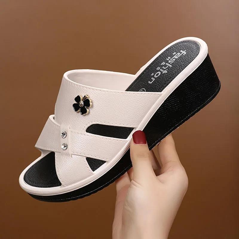 Hausschuhe für Damen, Strasssteine, Fischmaul, hoher Absatz, Keilpantoffeln, Sommerschuhe, rutschfeste Hausschuhe mit dicken Sohlen, bequeme, lässige Flip-Flops 39 beige
