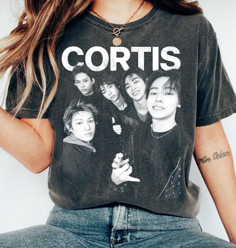 Vintage 90er CORTIS Bootleg T-Shirt CORTIS Merch Kpop T-Shirt Musik Konzert T-Shirt Vintage Stil Fan T-Shirt Lässiges Rundhals-T-Shirt Unisex S white