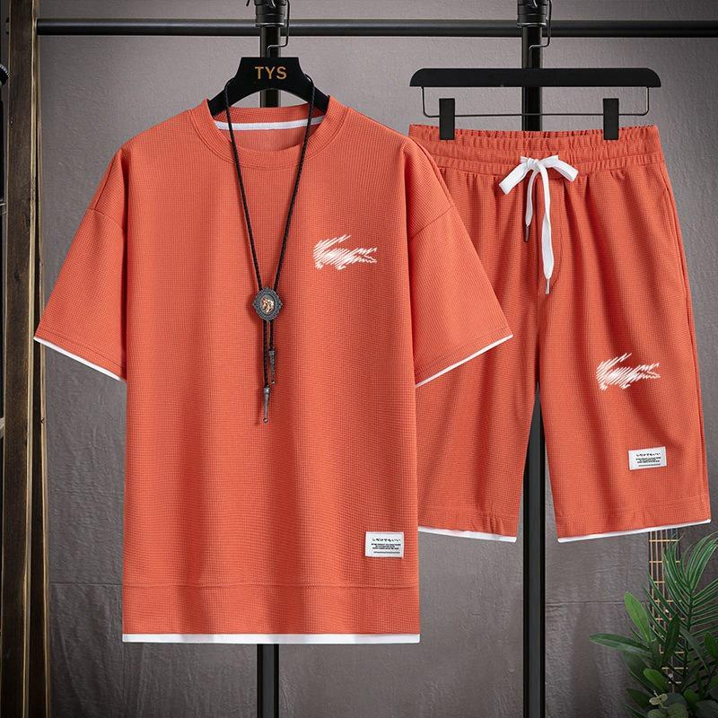 2025 Sportmode Lässiger Herrenanzug Sommer Koreanischer Herren Kurzarm T-Shirt + Fünf-Punkt-Shorts Zweiteiliges Set L