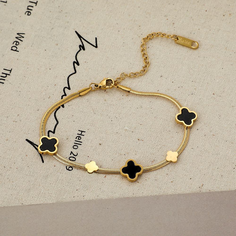 Vierblättriges Gras-Titanstahl-Armband, Modeschmuck