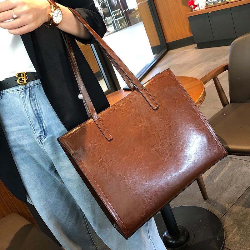 Echtleder Damenhandtaschen Große Taschen Große Kapazität Kontrastfarbene Umhängetaschen Damenmode Pendler-Handtaschen Hochwertige Tote Bags black