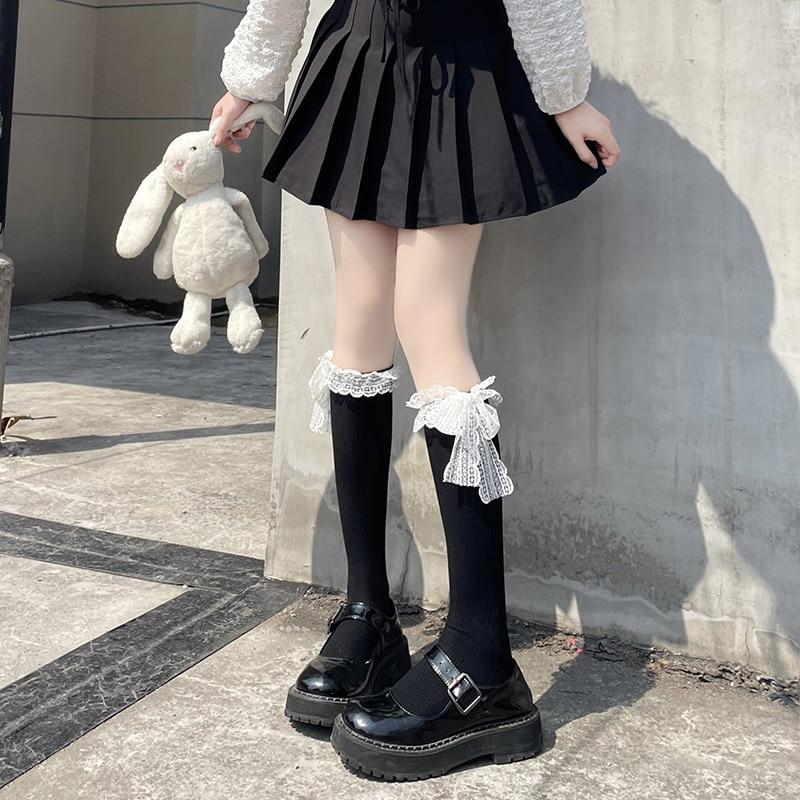 Einfarbig Schwarz Weiß Frauen Strümpfe Lolita Mädchen Kawaii Nette Lange Socken JK Japanischen Stil Spitze Bowknot Knie Socken Strümpfe One Size