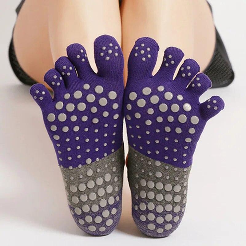 Fünf Finger Yoga Socken Silikon Anti-rutsch Baumwolle Pilates Socken Frauen Atmungsaktive Gym Fitness Running Dance Sport Socken violett