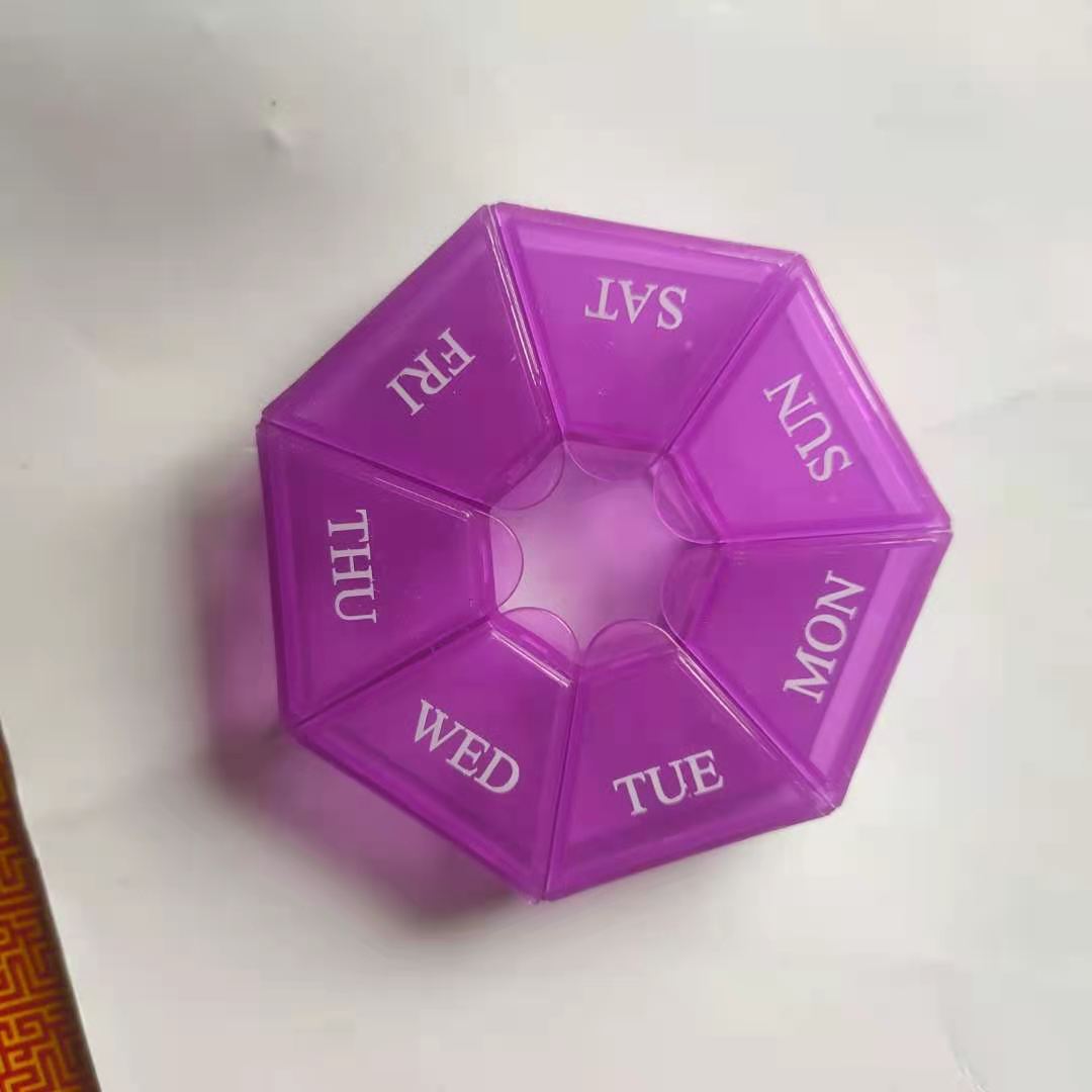 1Pcs Pille Fall Kunststoff 7 Tage Tablet Candy Box Tragbare Lagerung Tablet Halter Reise Veranstalter Pille Dispenser Container violett