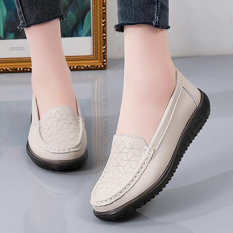 Frühling Leder Kuh Sehne Weiche Sohle Casual Schuhe Flache frauen Einzelnen Schuhe Nicht-slip Große Mutter der Schuhe 35 beige