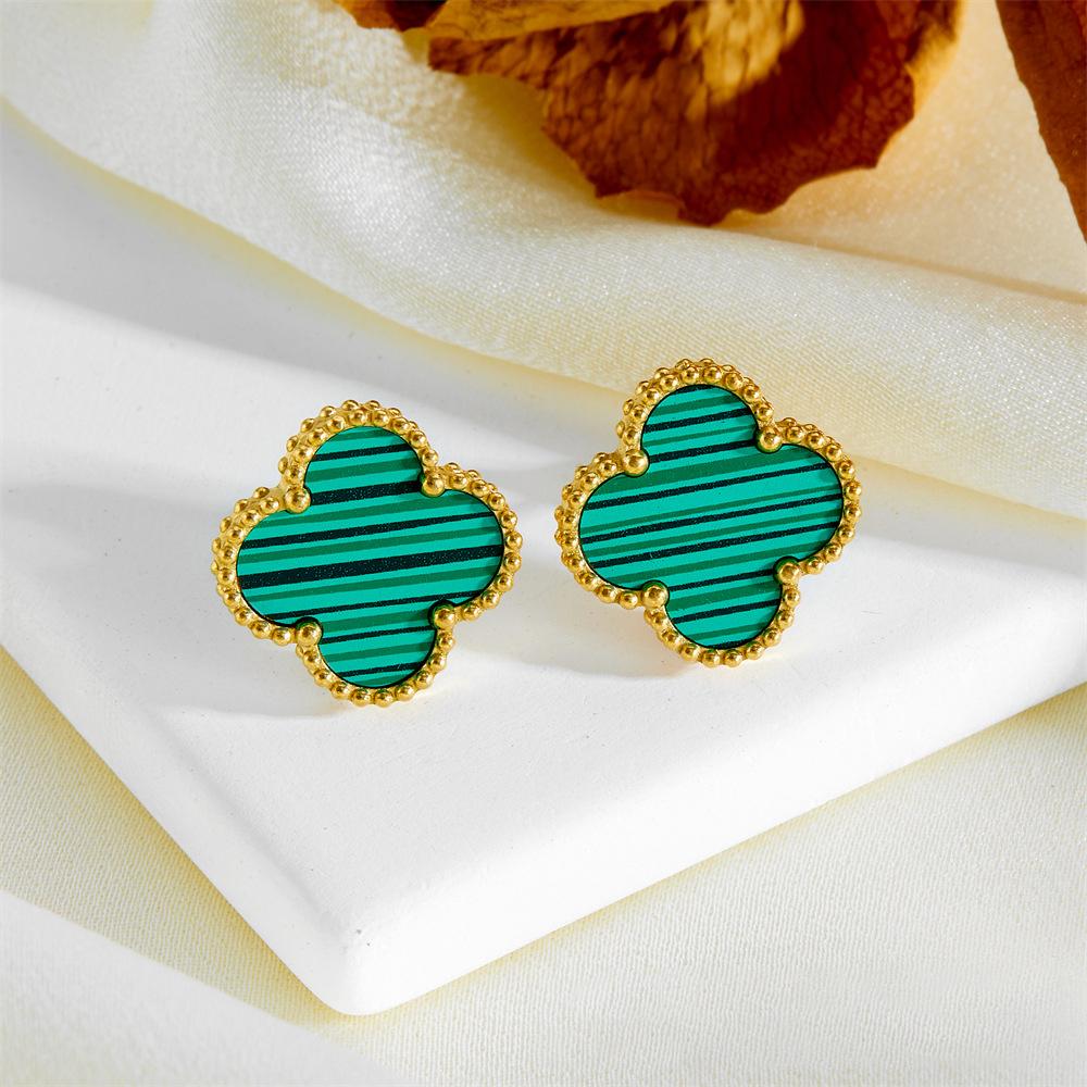 Titanstahl verliert nicht die Farbe Vierblättriges Kleeblatt Ohrringe Trend Persönlichkeit Netz Rot Glücksgras Ohrringe Hochwertige Damen Ohrringe grün