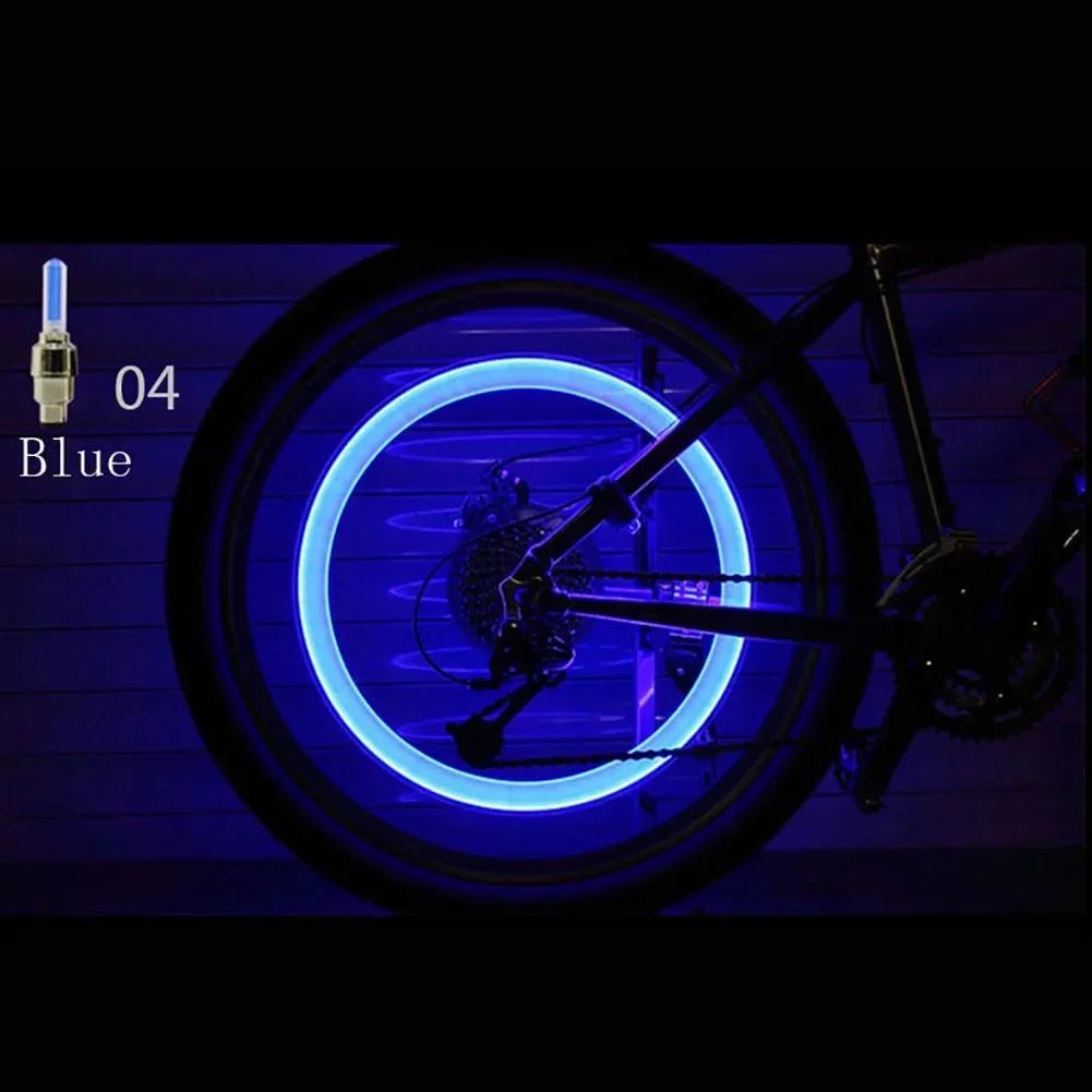 2 Stück Fahrradlichter Bewegungssensor LED-Leuchten mit Batterien für Rennrad MTB Mountainbike Reifen Reifen Ventilkappe Fahrradzubehör blau