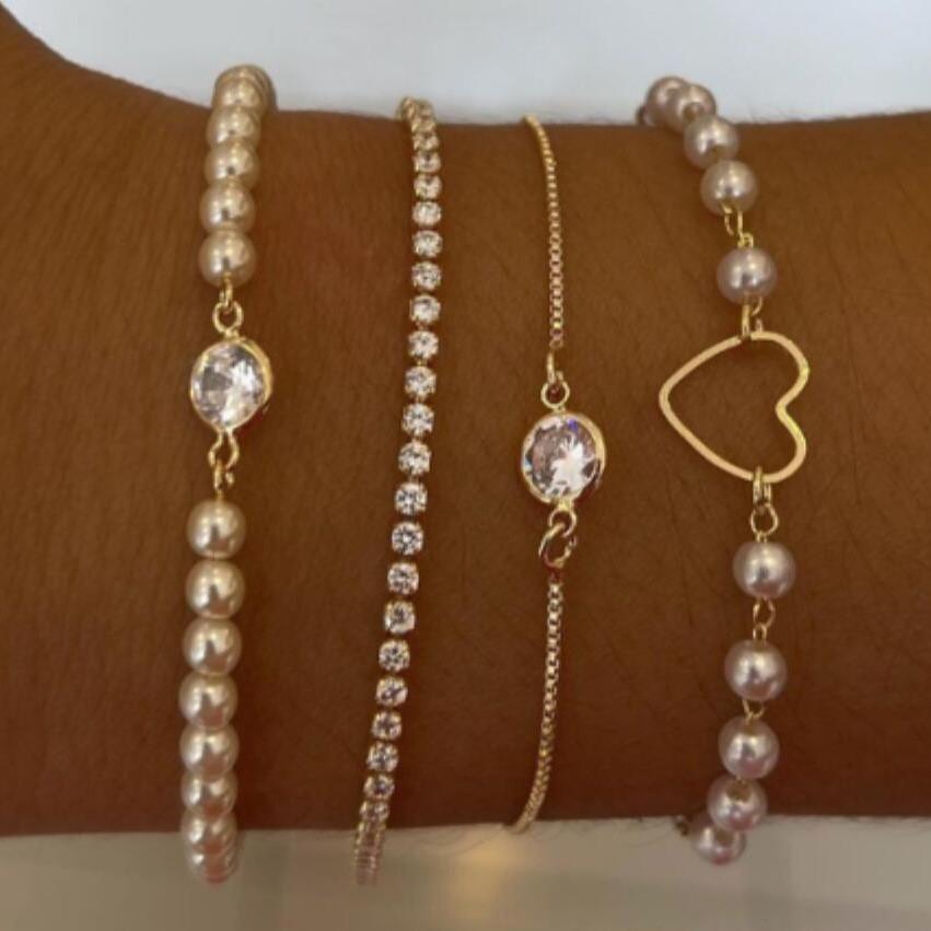 IF ME 4-teiliges Set mit Vintage-Blumen- und Herz-Perlenarmband, Zirkonia, Goldkette, Armbänder für Frauen, Schmuckzubehör 2