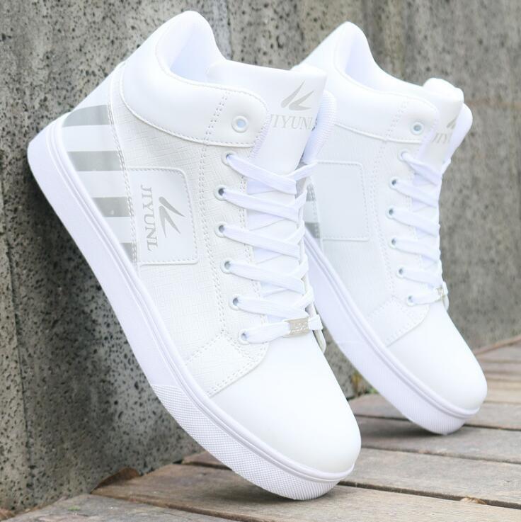 Mode Für Männer Casual Turnschuhe Straße Coole Turnschuhe Männliche Wohnungen Schnüren Skateboard Schuhe Plus Größe Herren Schuhe Chaussure Homme Sport schuhe 39 weiß