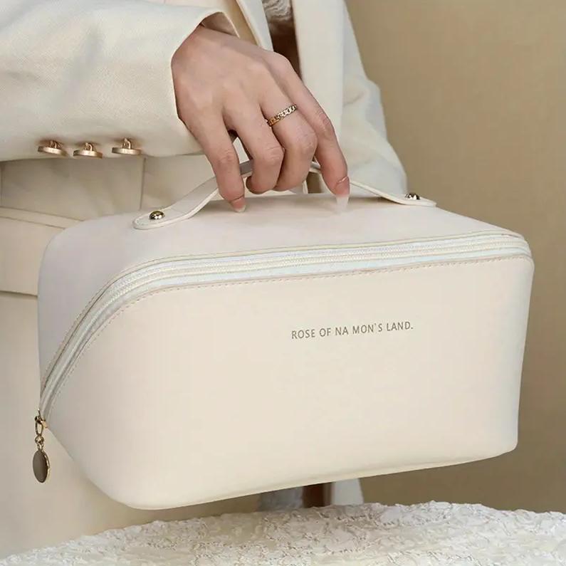 Große Leder-Reise-Kosmetiktasche für Damen, Kosmetik-Organizer, Make-up-Tasche mit hoher Kapazität, Aufbewahrungstasche für Damen-Make-up-Box weiß