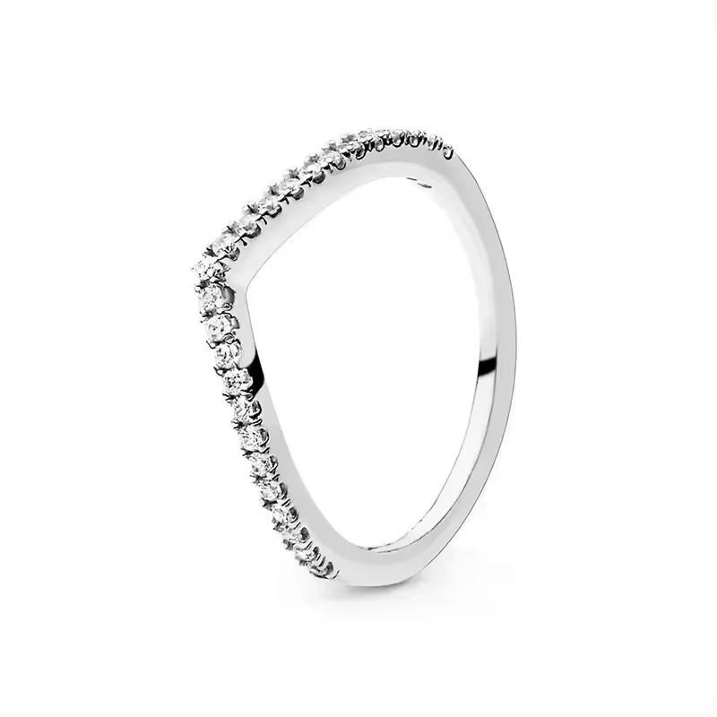 925 Sterling Silber Klassischer schillernder Ring mit Krone und runden Herzen, exquisiter leichter Luxus-Charm-Ring für Damen, Schmuckgeschenk 9&cubic zirconia gold