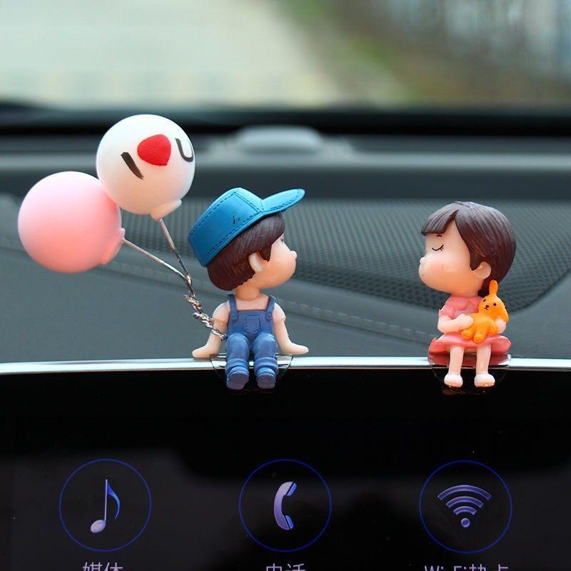Niedlichen Cartoon Paare Auto Dekoration Zubehör Romantische Figuren Ballon Ornament Auto Innen Dashboard Zubehör Geschenke