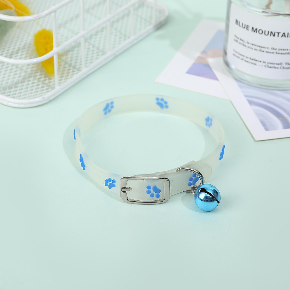Leuchtende Katzenhalskette, leuchtendes Katzenhalsband für kleine Hunde und Katzen, Anti-Verlust-Katzenglockenhalsband aus fluoreszierendem Silikon, Halsring, Haustier-Katzenzubehör blau