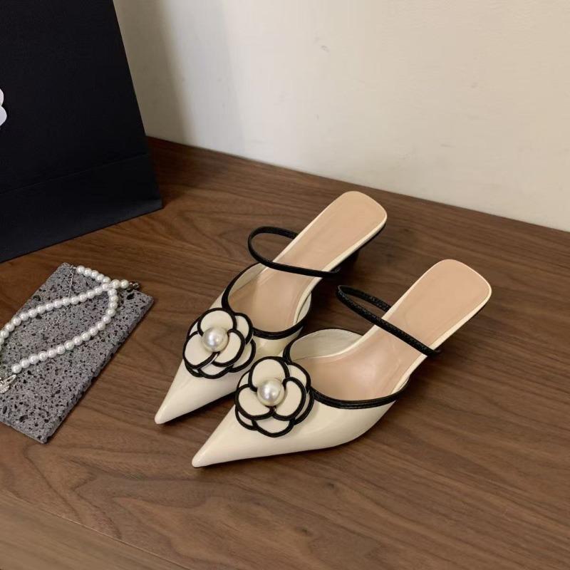 Damen Sandalen Modedesign Damen Blume Perle Dekoration Damen High Heels Sandalen Luxus Damen Flip Flops Sommer 41 beige