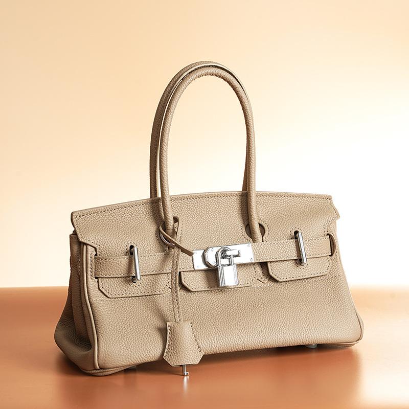 Hochwertige neue lange Leder-Handtasche mit silberner Schnalle aus Platin für Frauen + modische High-End-Handtasche aus Rindsleder 31x16x17cm grau