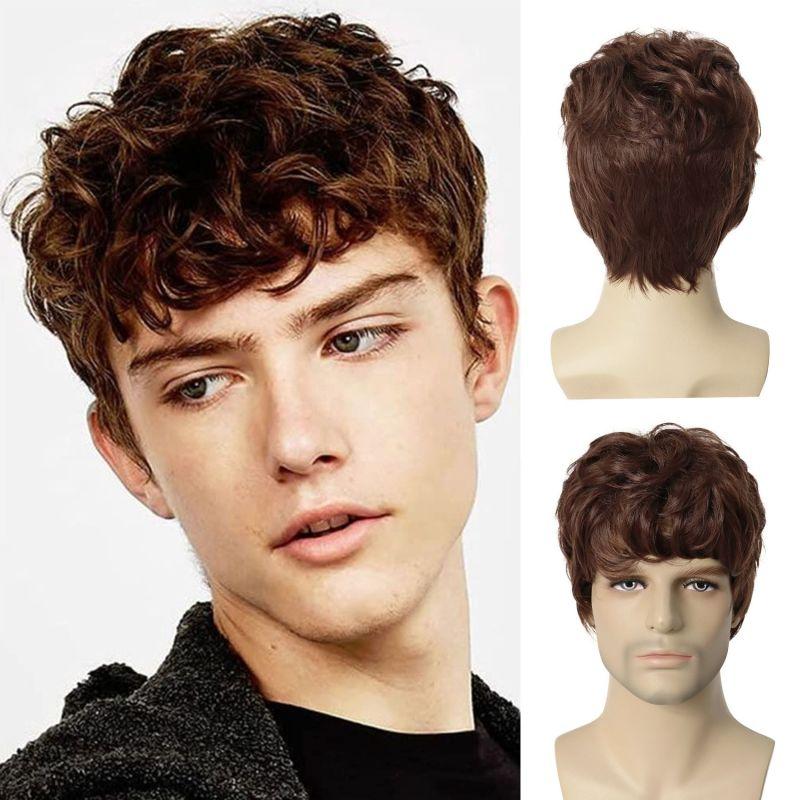 Synthetische Männer lockige Perücke kurze braune Haare mit Pony Mann Jungs natürliche Frisur Cosplay Kostüm täglichen Gebrauch hitzebeständige Faser Perücken goldbraune
