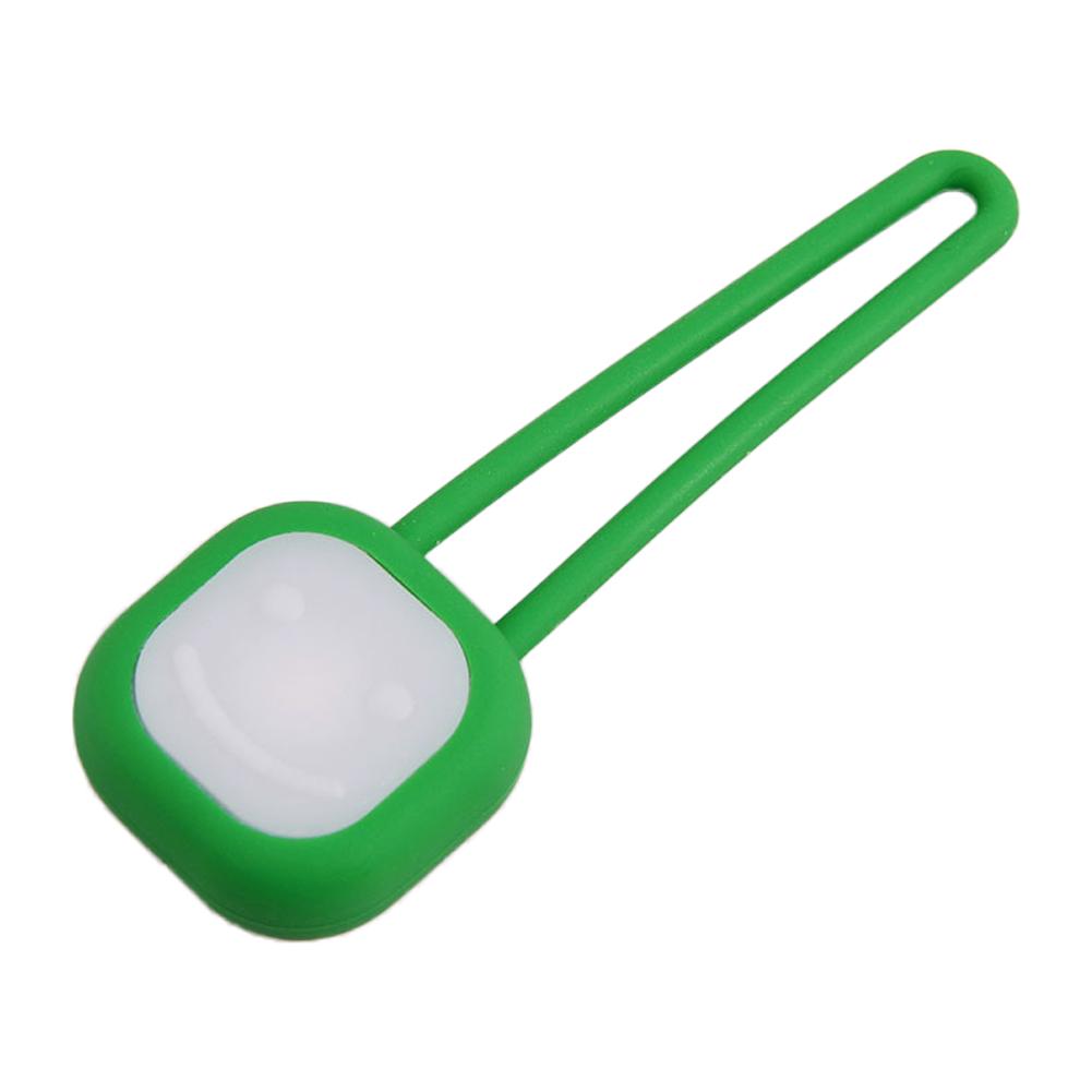Hundeanhänger mit beleuchtetem Welpen, wasserdicht, LED-Sicherheitsblinklicht, Nachtlicht, Haustierhalsband-Anhänger für Outdoor-Wandertraining und Spaziergänge grün