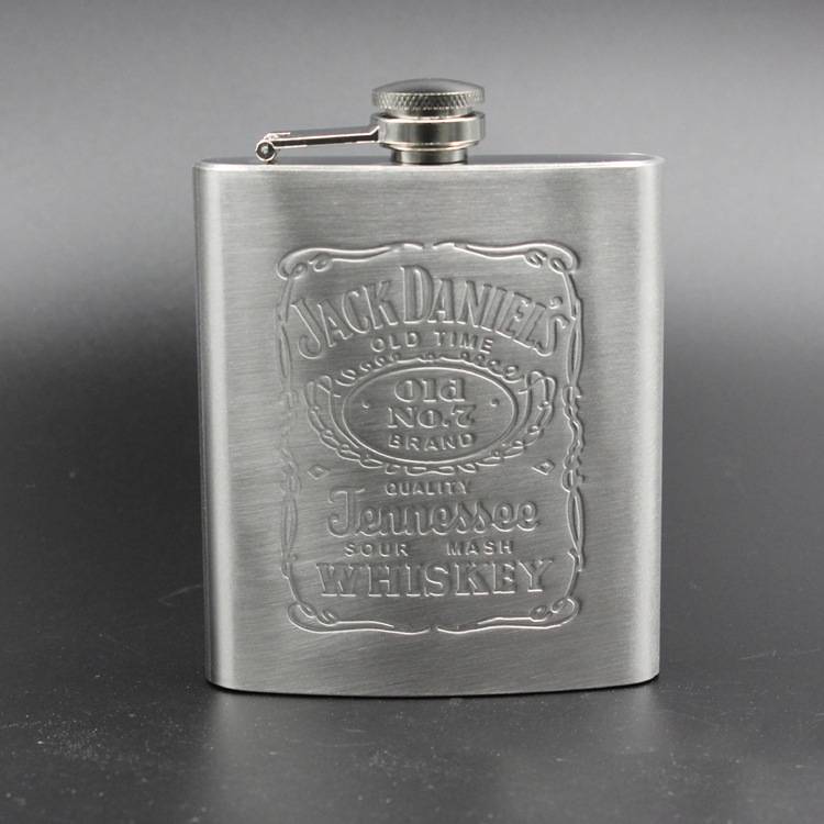 8oz 304 Edelstahl Whiskyflasche Wodkal Flachmann Schwarzer Körper Alkohol Likör Taschenkrug