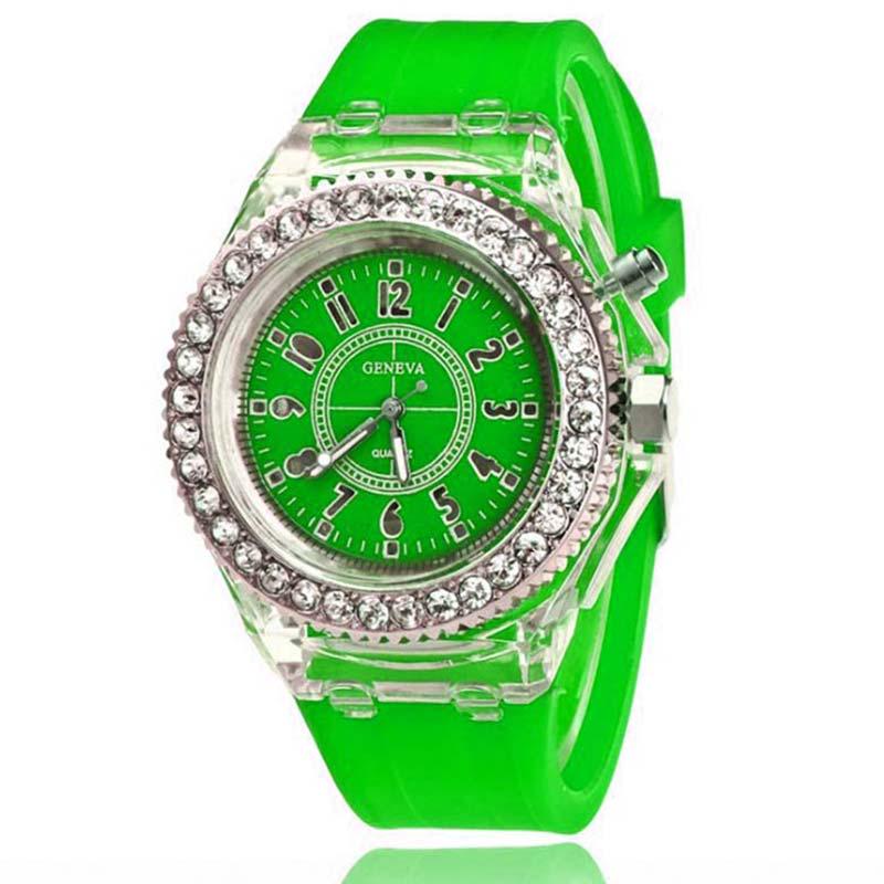 Neue Quarzuhr Armbanduhr Frauen Uhr Wasserdichte Uhr Mode Uhr Uhr Sport Uhr Kristall Uhr grün