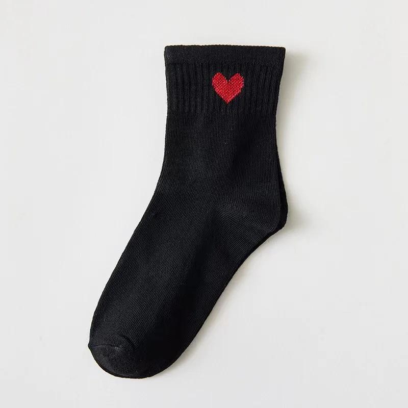 Liebliches Herz Baumwollsocken Damen Sommer Mode Schwarz Weiß Sportliche Kurze Socken Mädchen Niedlicher Stil Kurze Socken one size coole schwarze