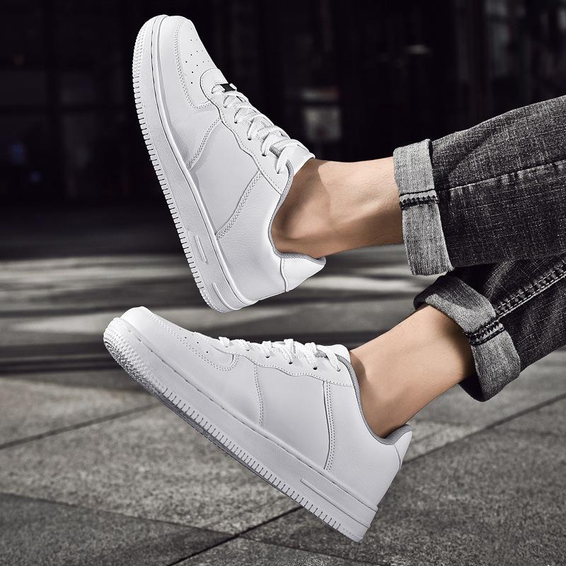 2025 Fashion Air Force One Paar Board Schuhe Student Casual Schuhe Koreanische Ausgabe Trend Männer und Frauen Sport Kleine weiße Schuhe 39 weiß