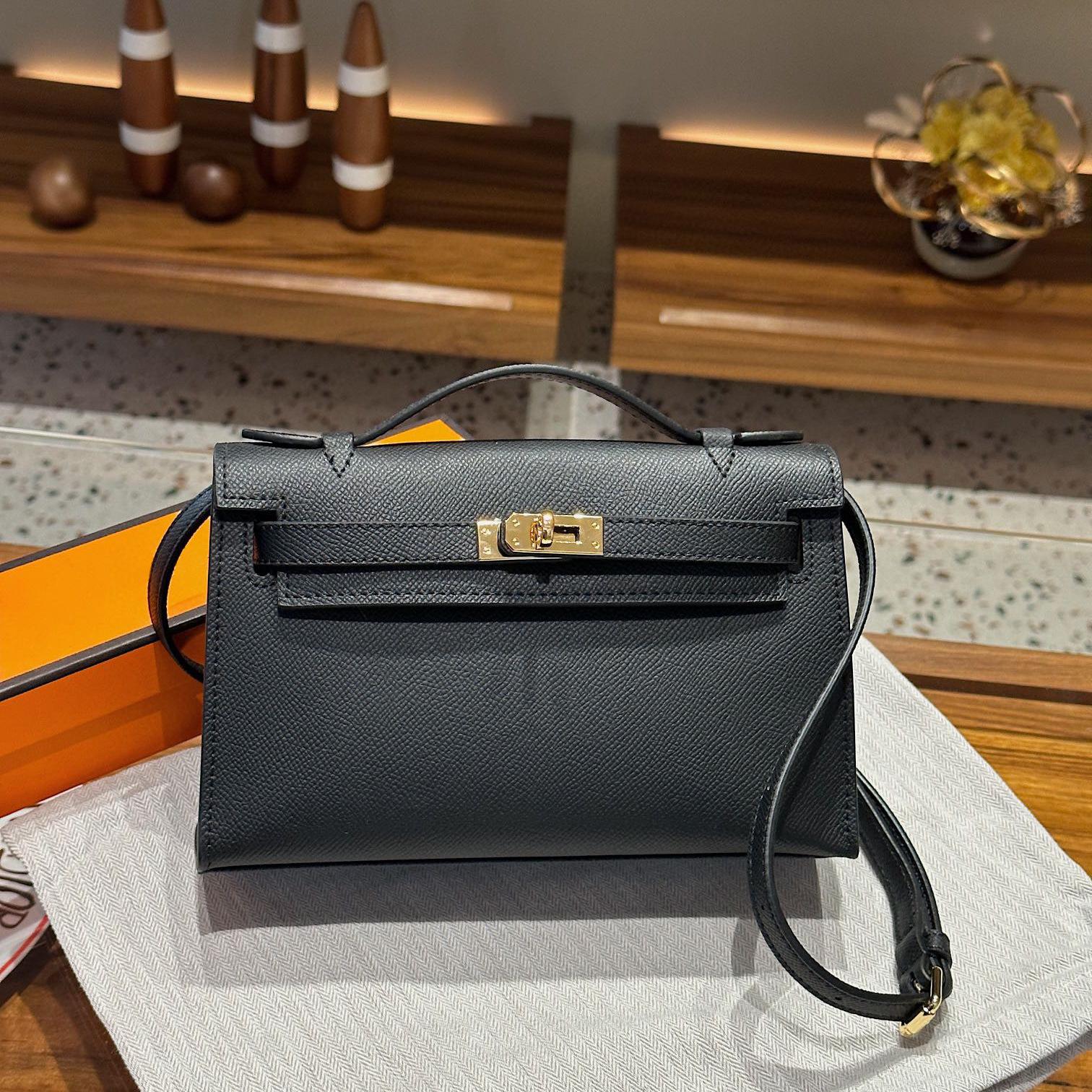 Eine Generation von Hermès Birkin Handtasche Mini Handtasche Abendtasche Hochwertiges Echtes Leder Einzelriemen Tragetasche Kleine Tasche Damen 22x13x7cm schwarz