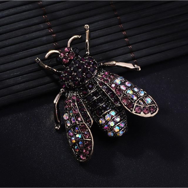 Neue Insekt Biene Broschen Für Frauen Koreanische Mode Strass Ctystal Revers Pins Pullover Corsage Feste Schmuck Kleidung Zubehör violett