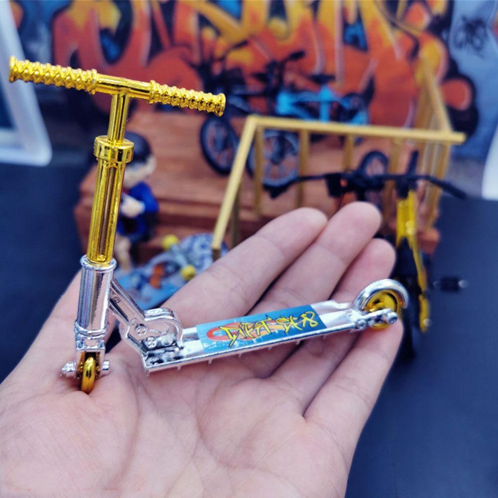 Mini-Roller mit zwei Rädern, Lernspielzeug für Kinder, Finger-Roller, Fahrrad, Griffbrett, Skateboard