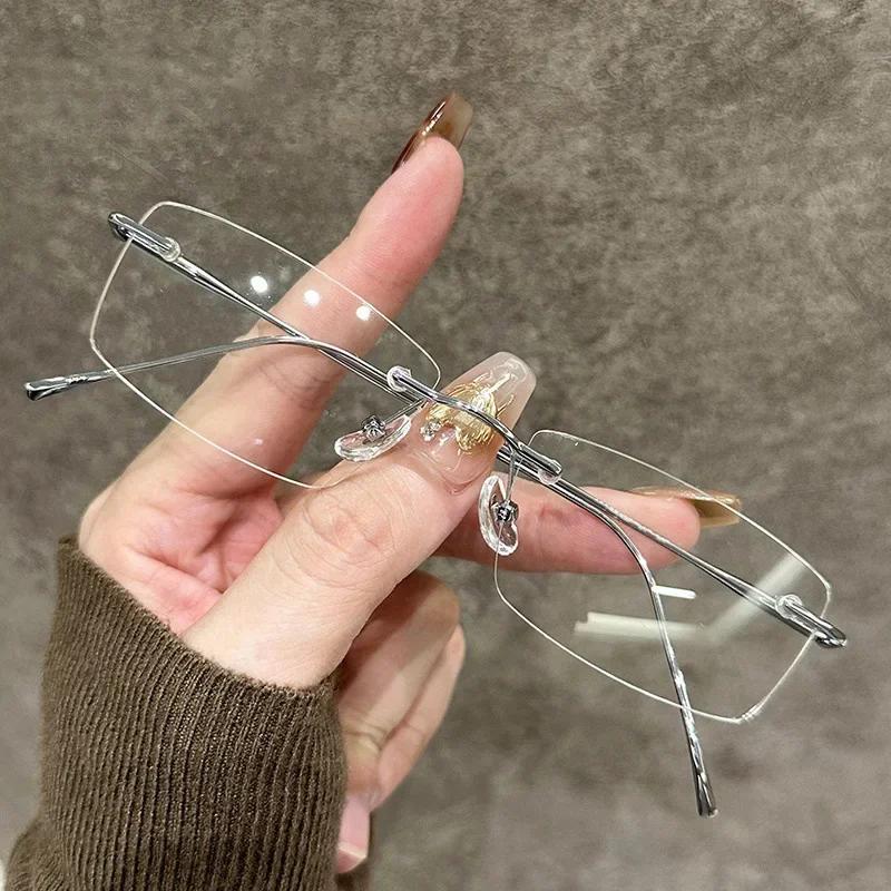 Beliebte rahmenlose elegante Damen-Myopie-Brille Ultraleicht Neutrales Golddraht Luxus Kleiner Rahmen Blaulichtfilternde Brille 0