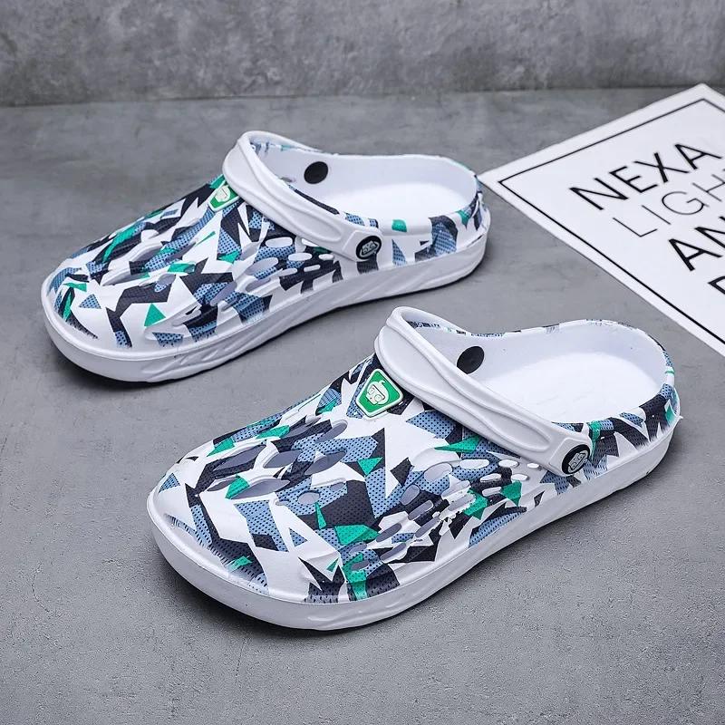 Sommer Herren Sandalen Herren 2024 Gesellschaftsschuh Männlich Luxus Herren Slipper Flache Sandalen Herren Sandale Herren Hausschuhe Crox Stil Strandschuhe 39