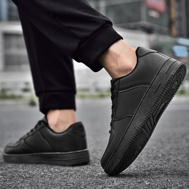 2025 Fashion Air Force One Paar Board Schuhe Student Casual Schuhe Koreanische Ausgabe Trend Männer und Frauen Sport Kleine weiße Schuhe 37 schwarz