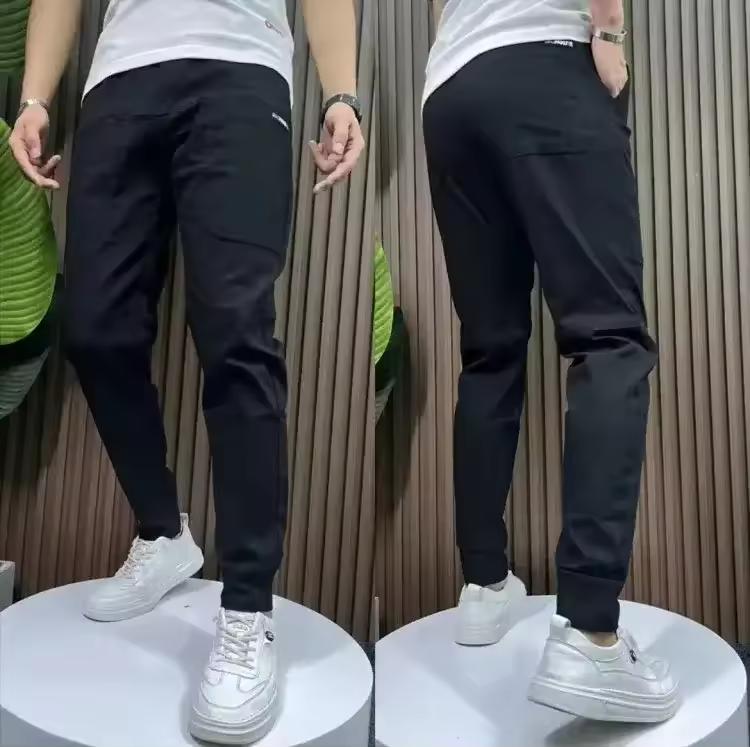 Herren-Cargohose mit hohem Stretchanteil und mehreren Taschen, Skinny-Jogginghose mit mehreren Taschen, einfarbig, lässige Arbeits- und Outdoor-Jogginghose 33