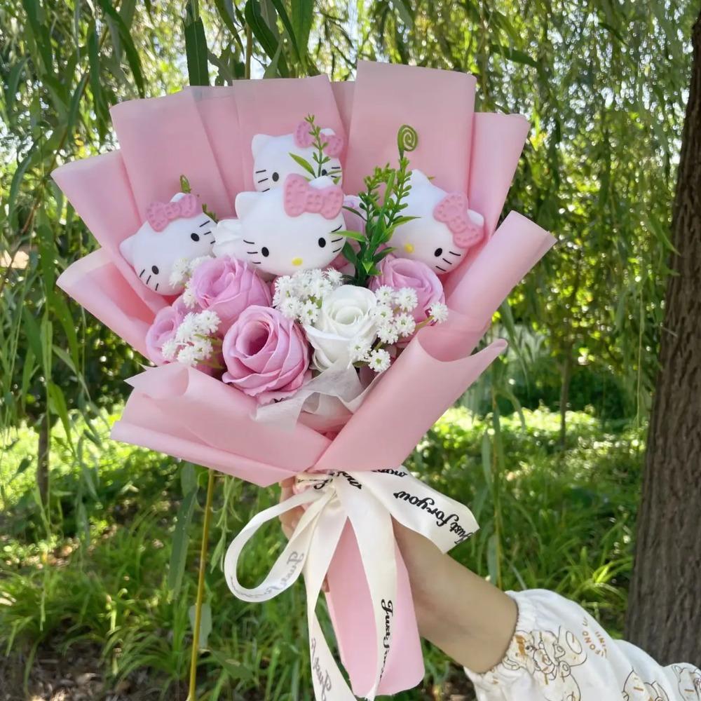 Kawaii Hello Kitty Katzenpuppen mit künstlichen Blumen Kreativer Strauß Weihnachts-Valentins-Geburtstags-Abschlussgeschenke white