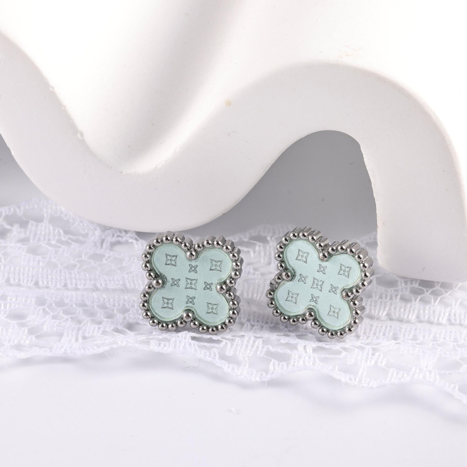Stahl Klee Ohrringe für Damen und Mädchen 18K Vergoldet Nicht Verblassend V Gold Ohrringe Schmuck