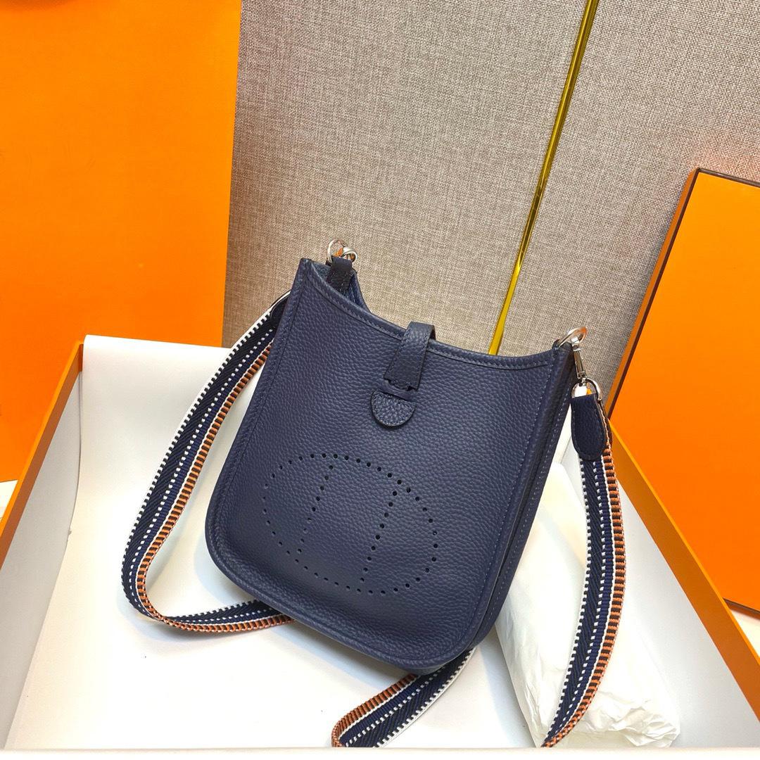 Togo-Leder Evelyn Leder Umhängetasche Oberleder Rindsleder Lässige Handytasche Einfach und vielseitig Reines Leder Damen Tasche 17cm königsblau