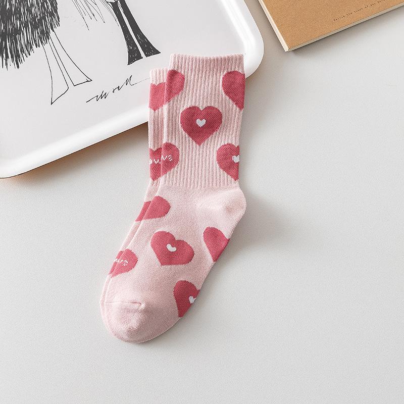 Modische rosa Ins-Strümpfe, modische süße Damensocken, Buchstabe Liebe, Erdbeere, mittellange Strümpfe hellrosa