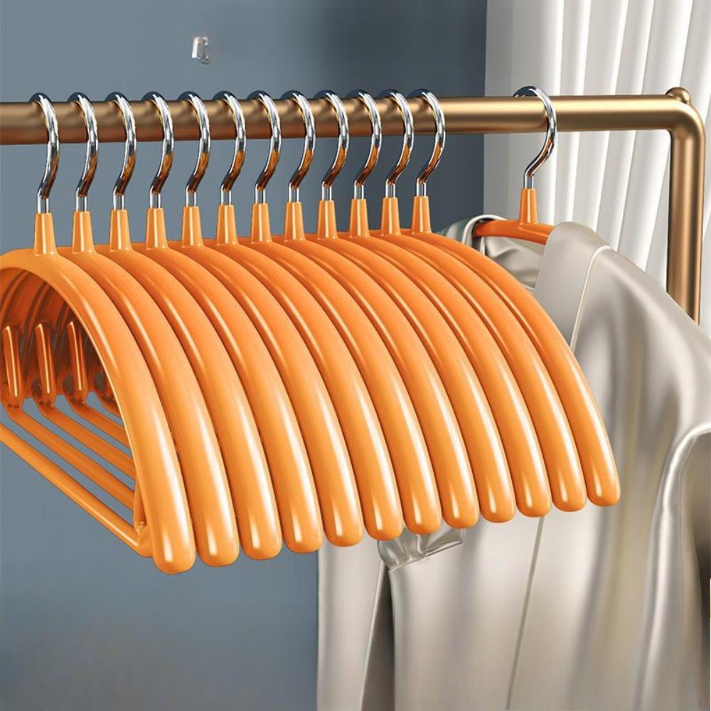 Kleiderbügel, Pullover-Kleiderbügel ohne Schulterbeulen, robuste Kleiderbügel, rutschfeste Metallbügel mit PVC-Beschichtung für Pullover, Anzüge, Kleider, Jacken Pack of 5 orange