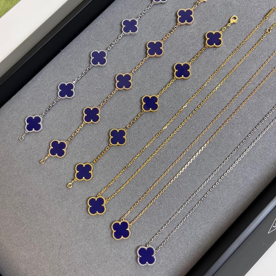 Kleeblatt & Lapislazuli Armband und Einzelblume 18 Karat Vergoldetes Halsketten-Set Lapis Lazuli Necklace Rose Gold Color