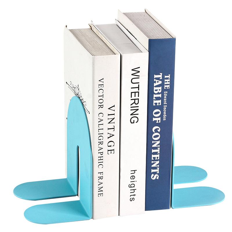 Nordisches kreatives einfaches Arbeitszimmer, Büro, Buchstützen, Bücherregal, Modellzimmer, weiche Dekoration, minimalistisches Bücherregal, Ornamente white
