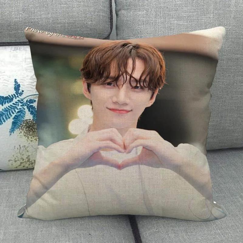 Kpop Lee Junho Kissenbezug Hohe Qualität Heimtextilien Baumwolle Leinen Stoff 45x45cm Einseitige Dekoration Kissenbezug Neu WJY10.16 45x45cm 18x18in