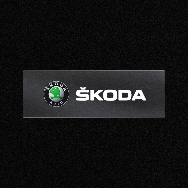 1/5/10 Stück Auto Innenraum Zufällige Aufkleber Auto Lenkrad Emblem Styling für Skoda Fabia Kodiaq Kamiq Superb Yeti Octavia Enyaq Rapid Karoq Derivati 1PCS