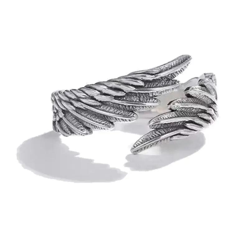 Huitan 2 Stück/Packung Vintage Engelsflügel Dämonenauge Hip Hop Verstellbare Partnerringe für Männer Frauen Retro Silberfarbe Schmuck gray