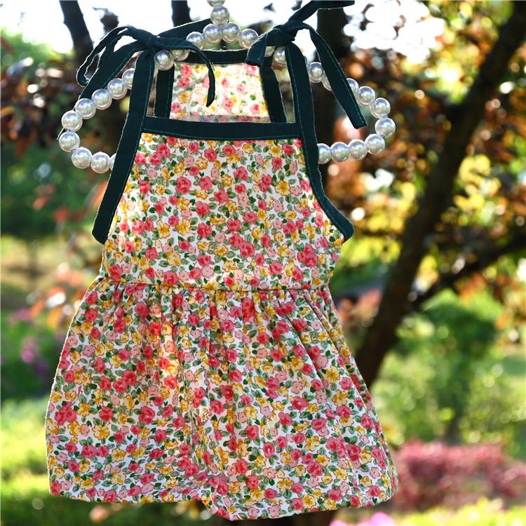 Frühlings- und Sommer Hunde Blumen Latzrock Kleidung Katze Kleidung Haustierbedarf Latzrock Mesh Rock Kleid kleines Mädchen Hundekleidung XXL