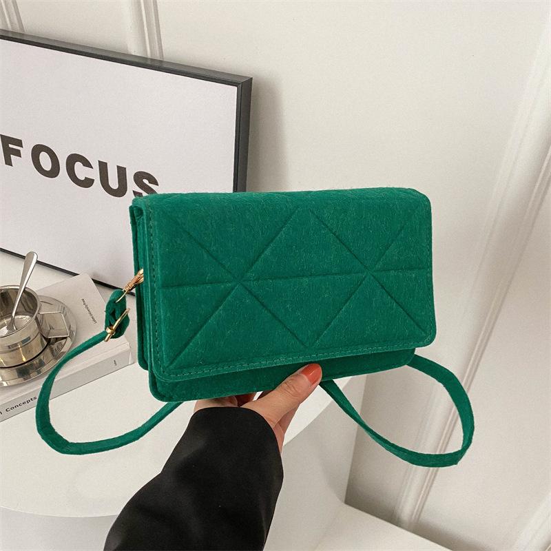 Kleine Taschen für Frauen Aus für Kleine Taschen für Kleine Taschen für Neue Stile Frische Umhängetasche Vielseitige Ins Modekette Kleine quadratische Tasche blue