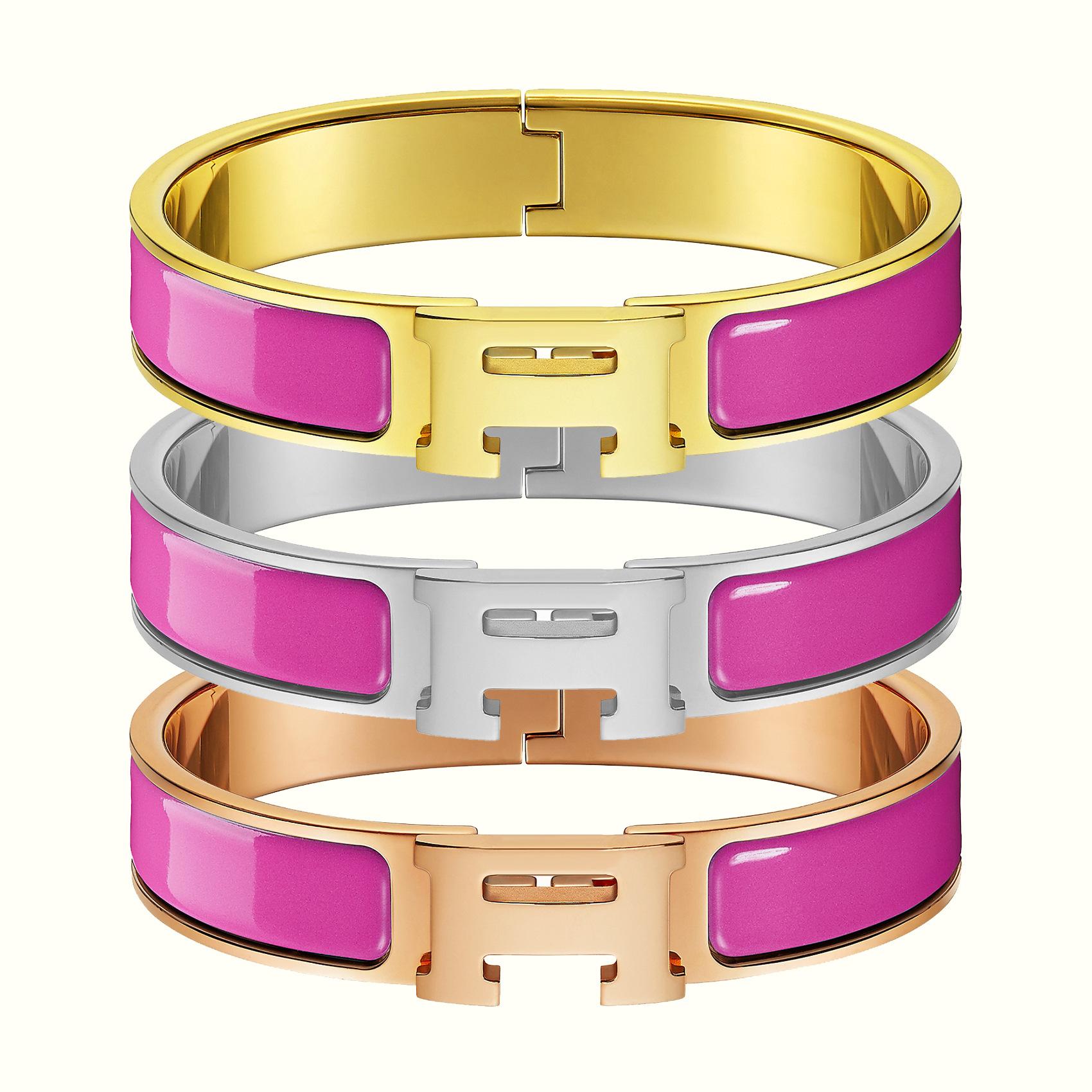 2025 Klassisches H Buchstaben Armband, Emaille Armband in verschiedenen Farben, Ofenplattiertes 18k Armband Inner diameter 17CM gold pink