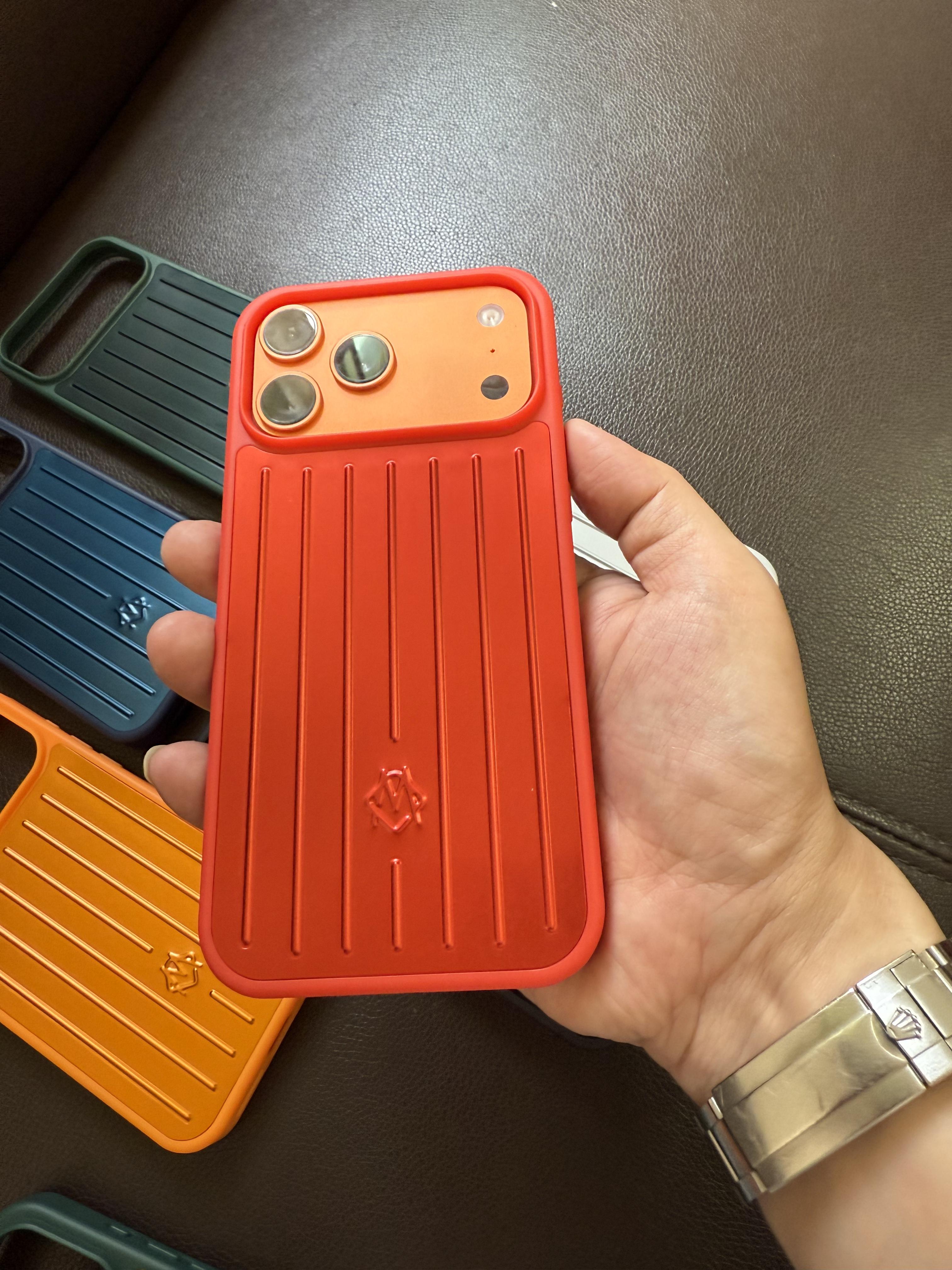 INS Metall Eis-Sensor Rückseite High-End 3D Reisender Rimowa Gepäck Handyhülle für IPhone 17 Pro Max 16 15 14 Schutzhülle mit Geschenkbox Verpackung iPhone 16 Pro Max
