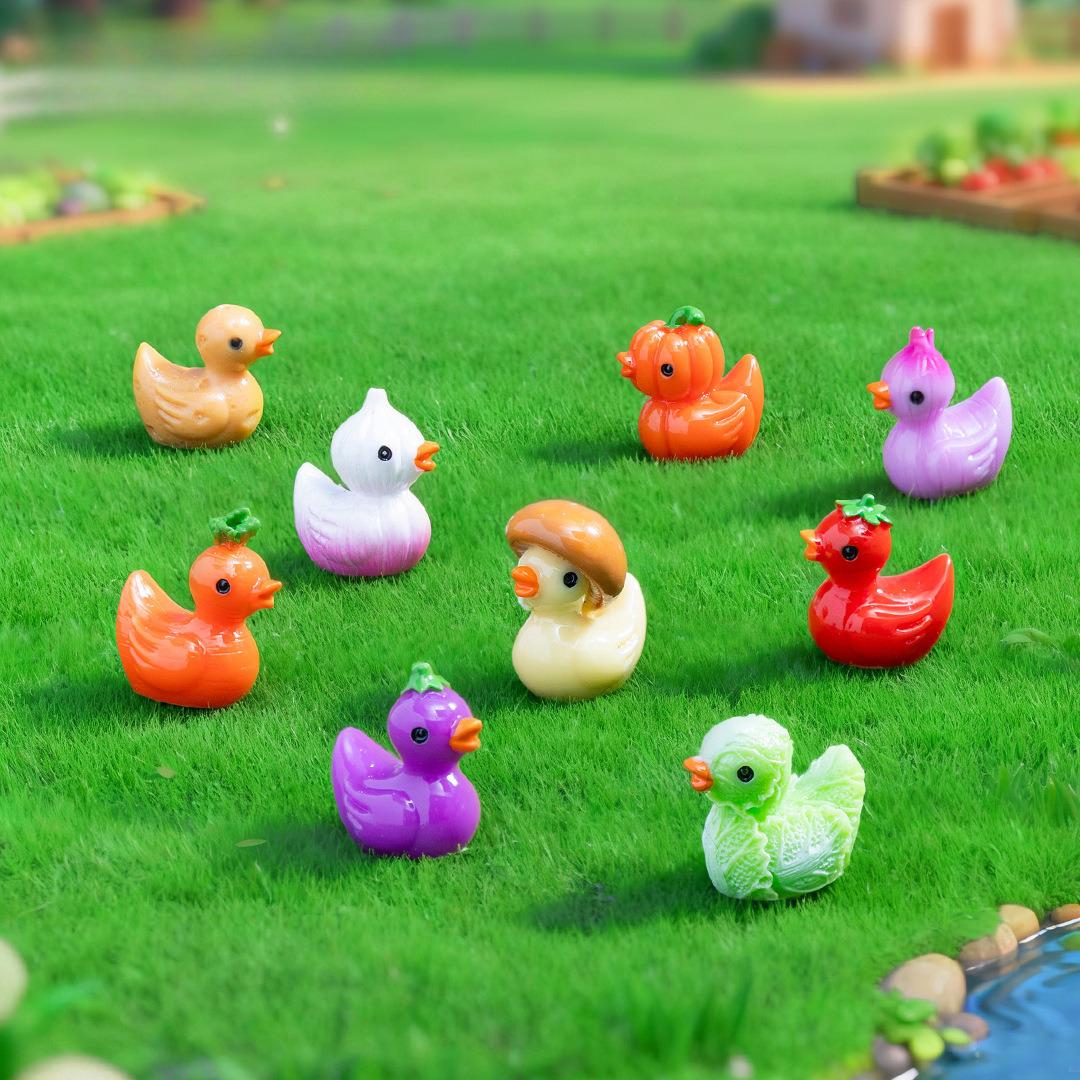 10-200 Stück Niedliche Harz 3D Mini-Ente DIY Heim-Schreibtisch-Dekoration Miniatur Bastel Fee Garten Dekoration Puppenhaus Zubehör 50pcs