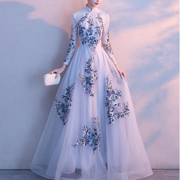 Traditionelles besticktes Blumen-Cheongsam, elegantes halbärmeliges chinesisches weibliches Abendkleid, Retro-orientalisches Brauthochzeits-Cheongsam S grau